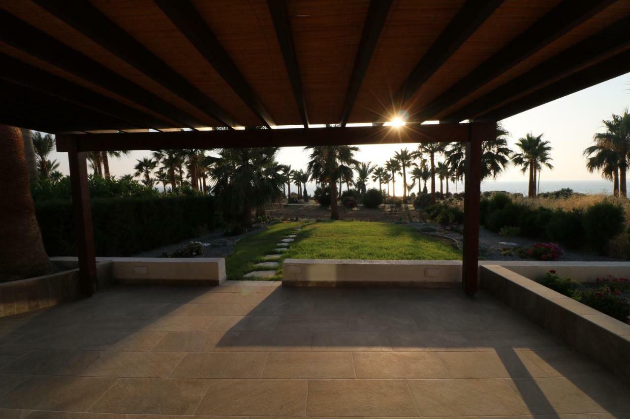 Yulya Villa By Taimoura Paphos 外观 照片