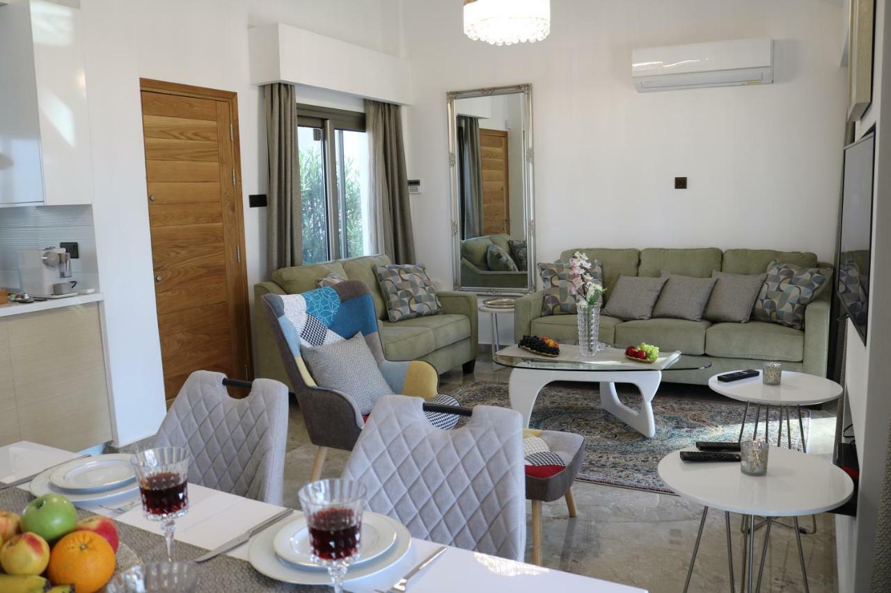 Yulya Villa By Taimoura Paphos 外观 照片